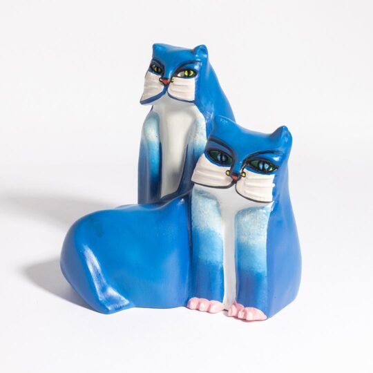 Detalhes escultura Dois Gatos linhas sinuosas harmonia cromática vínculos familiares Aldemir Martins