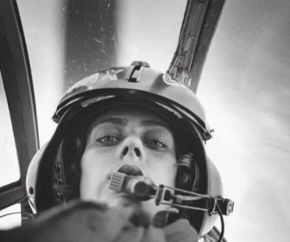 Fotografia de piloto de guerra por Marie-Laure de Decker, Vietnã, 1971