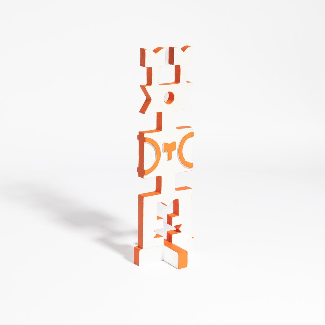 Escultura Torre Branca recriação tridimensional obra Rubem Valentim minimalismo espiritual Oxalá pureza ancestral